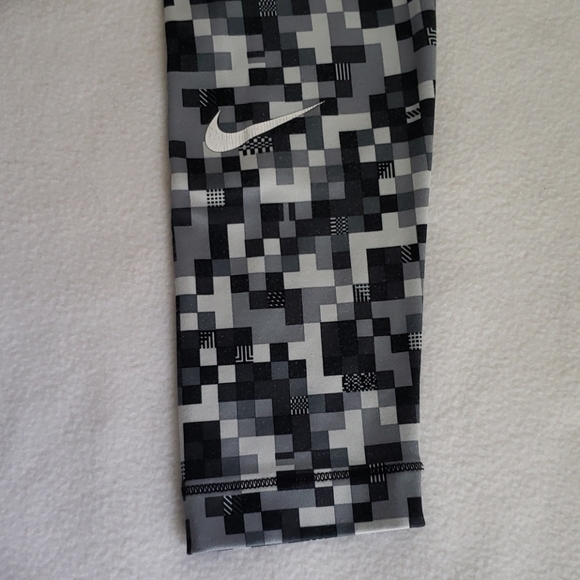 Nike Pro Dri-Fit White Gray Black Pixels Pants, S - Picture 4 of 9